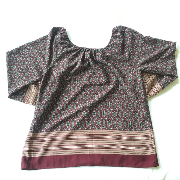 SOLD✖️ Gorgeous Boho Blouse - Picture 2 of 7